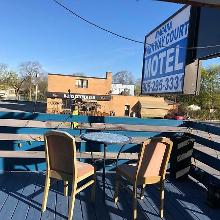 Niagara Parkway Court Motel Exterior photo