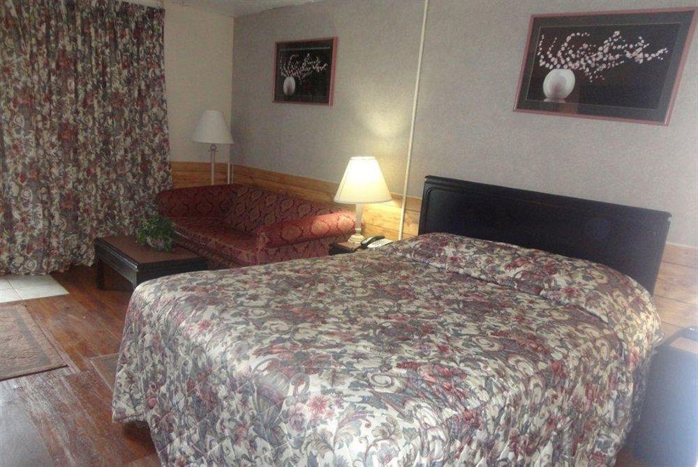 Niagara Parkway Court Motel Exterior photo