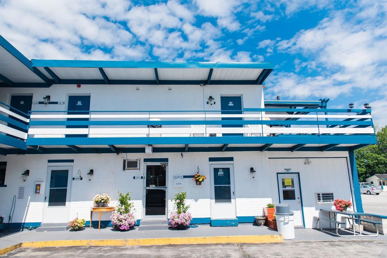 Niagara Parkway Court Motel Exterior photo